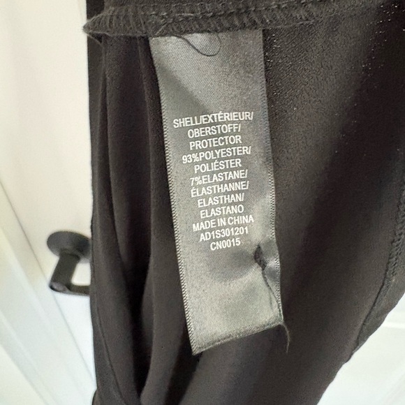 NWT Adrianna Papell Smocked Puff Sleeve Top Size M - Picture 7 of 8